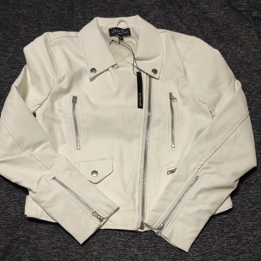 Love Tree Women's Winter White Faux Leather Jacket Size M